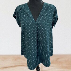 Polka Dot Blouse – Effortless & Polished 💫